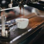 Coffeeshops in Amsterdam centrum: ontdek de sfeer van de stad